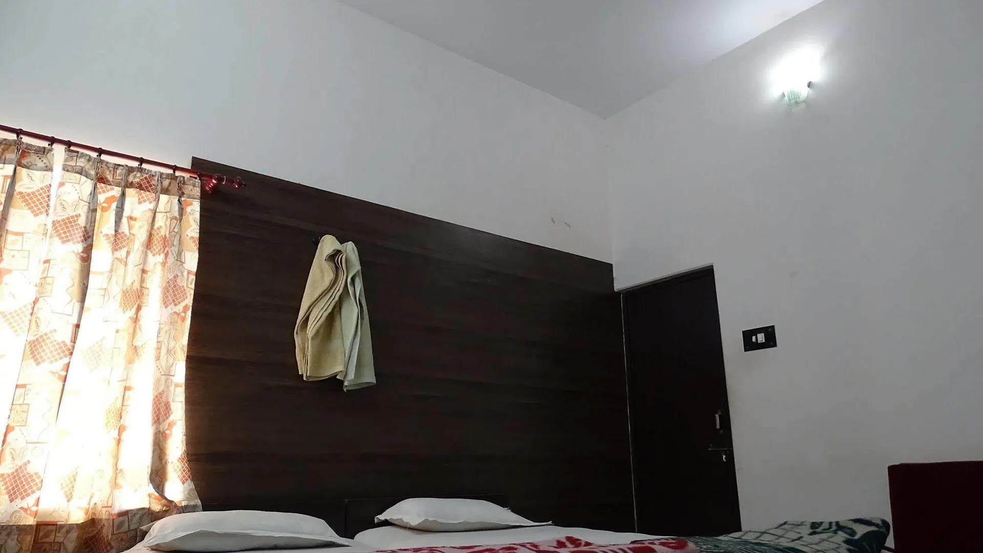 Teerth Guest House Varanasi